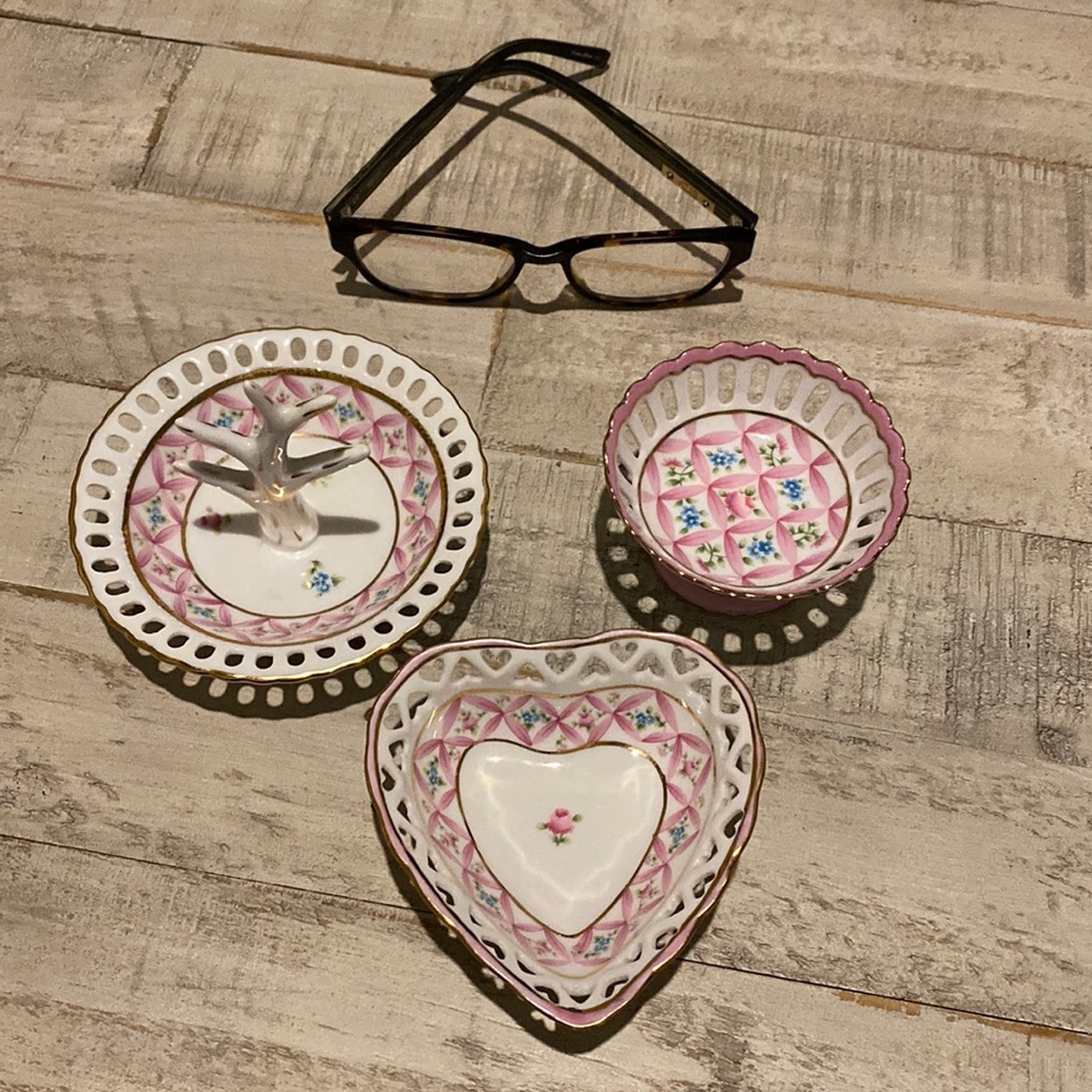 Set of 3 jewelry dishes